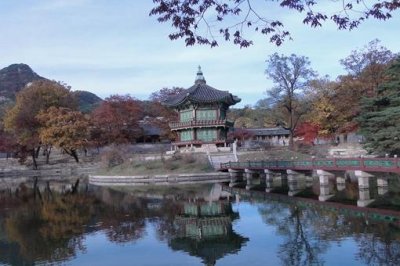 ​韩国的一些地名为什么和湖北的一些地名很像啊?