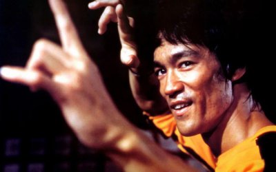 ​李小龙简介资料（李小龙真正死因，竟是喝多了水）
