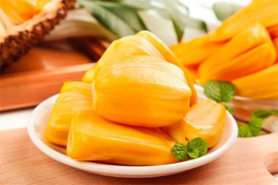 ​菠萝蜜怎么剥最好（怎么剥菠萝蜜最好不粘手）