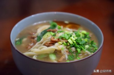 ​面条怎样做又软又筋道（面条怎样做又软又筋道视频）