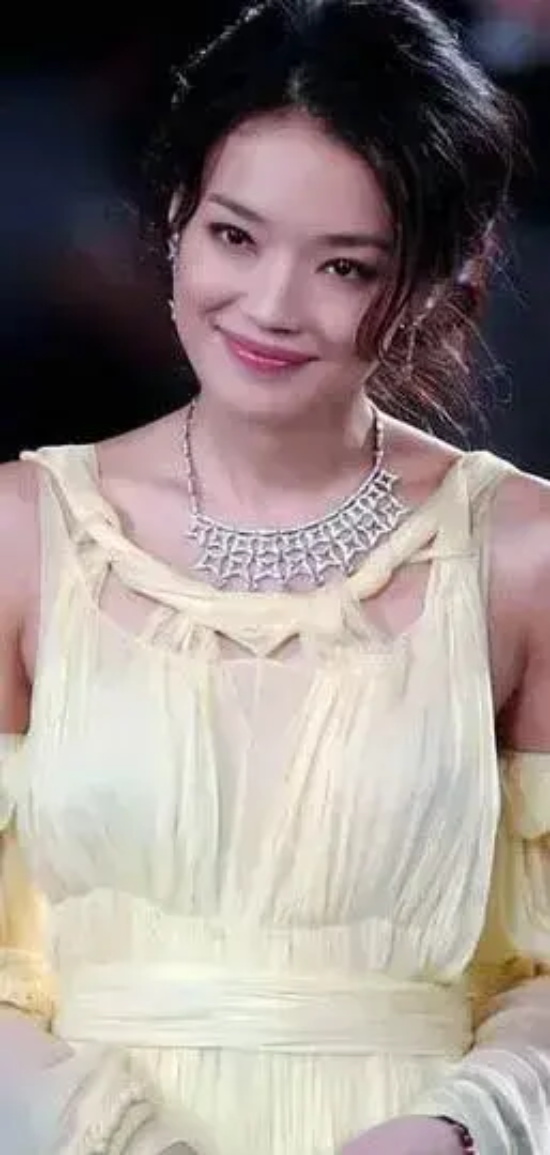 性感优雅的鲶鱼系美女：舒淇高清写真合集