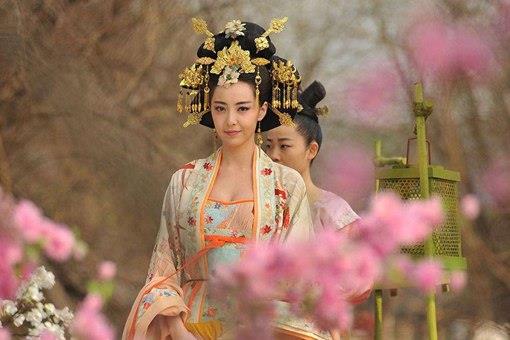 古人会不会用假发？