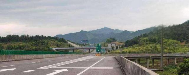 高速公路行驶超过50%的扣几分-