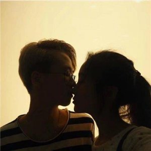 ​有关一男一女的微信情侣昵称