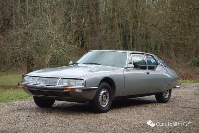Lotus Esprit —— 路特斯想用这辆像兰博基尼的车，抗衡保时捷，干掉法拉利-