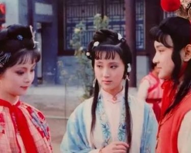 ​红楼梦十大恐怖之处，贾母突然间就离奇死亡了