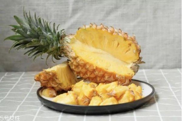 怎么区分菠萝和凤梨 菠萝和凤梨有什么不同