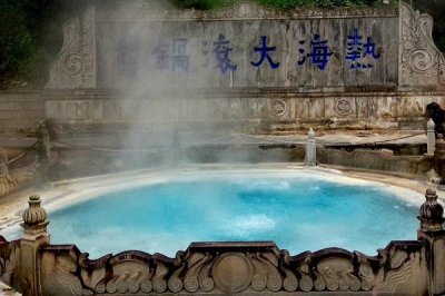 ​泡温泉能带手机吗 看什么情况下