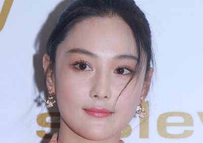 ​张馨予李晨分手原因 他们是为何分手的？