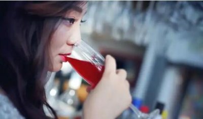 ​花心的女人有哪些表现？花心的女人要远离