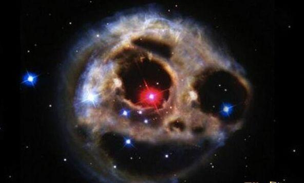宇宙中最恐怖的生物，比银河系还大的生物也许真的存在