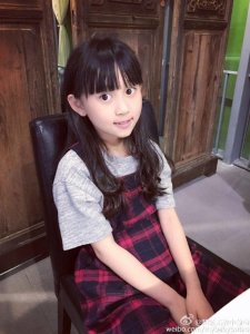 ​真人版阿拉蕾小葡萄近照曝光 超级无敌小葡萄真名资料微博家庭背景