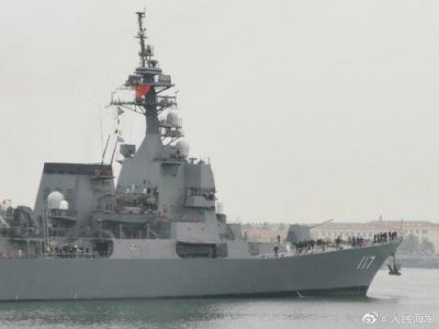 ​日本凉月号驱逐舰资料图片 吃饱时候排水量6800吨