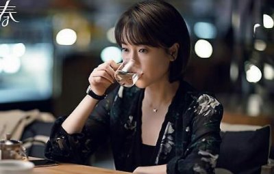 ​给老公1000万却换来背叛，《正青春》中女强人方静让人心疼