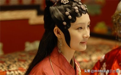 ​李沁淡定，清纯，在《白鹿原》中，饰演不一样感官的“田小娥”