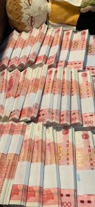 ​何以解忧，唯有暴富-壁纸