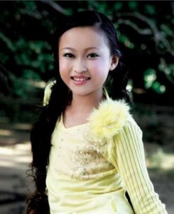 ​小魔仙“美琪”孙侨潞近照，如今丑小鸭变白天鹅