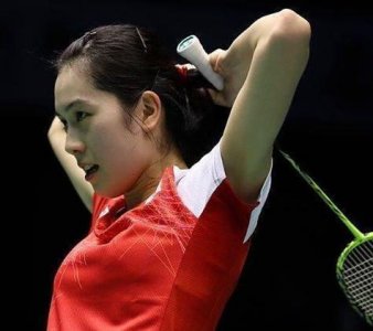 ​日本羽毛球美女大堀彩（组图）