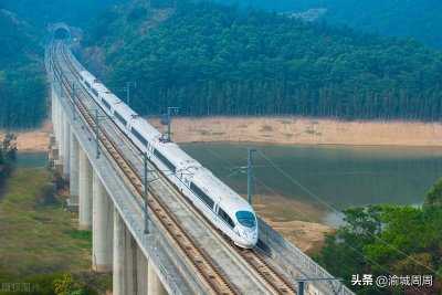 ​从数据看中国高铁发展的伟大历程，自豪感不禁油然而生