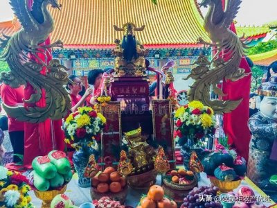 ​农历七月廿二财神节，民间讲究拜财神，注意三个不：财神迎家中