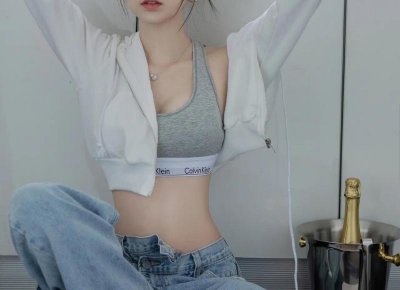 ​情人节男朋友只送了花(情人节收到男朋友鲜花没有礼物)