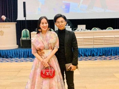​女舞蹈老师与小她12岁的学生结婚生子 真爱，年龄不是障碍