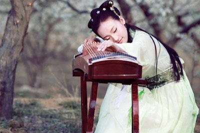​唐代名伎关盼盼：捍卫尊严却被白居易逼迫致死？