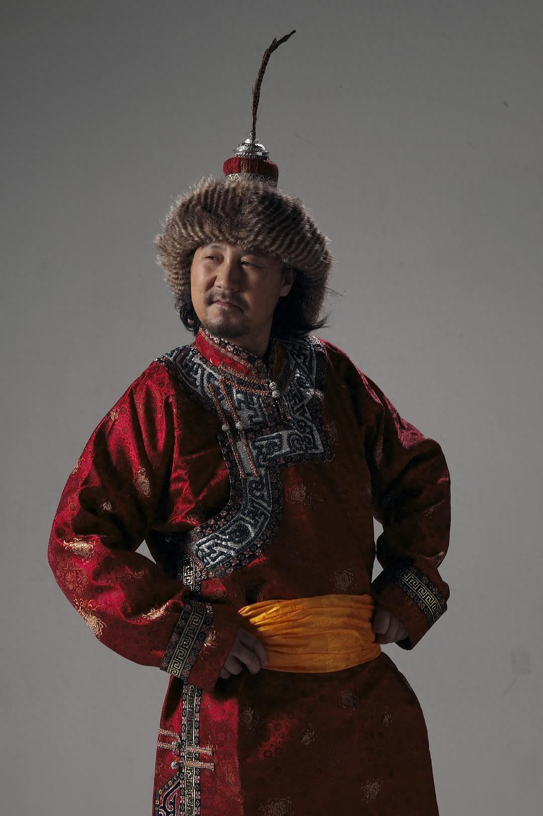 中国著名歌唱家腾格尔