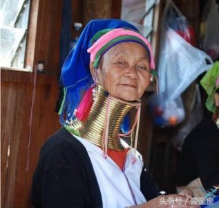 ​长颈族：以长脖子为美，但拆了项圈就会死 你见过这些“残酷”的美吗？