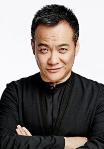 ​中国内地十大导演最新排行，吴京徐峥上榜，张艺谋只能排第二