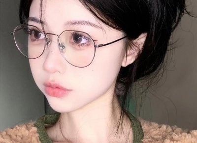 ​哄女孩幽默，哄女孩子开心的话幽默