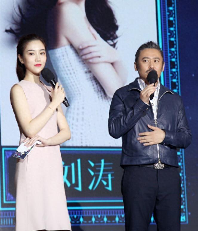 《芝麻开门》主持人张纯烨变男神收割机，金秀贤、吴秀波等尽收
