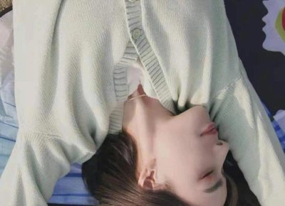 ​乳房胀痛是什么原因 乳房胀疼变大了怎么回事