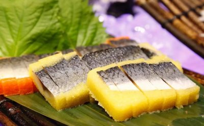 ​美味的希鲮鱼籽刺身，但它不是鱼……那是什么 是什么？