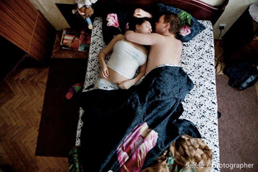 大肚子孕妇如何与丈夫在一张床上过夜