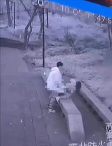 ​情侣野战视频被全程直播，画面不堪入目，常熟防火中心摊上大事！