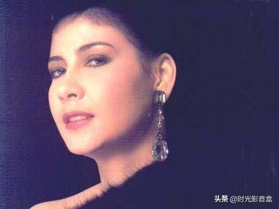香港歌坛十大巨星（女歌手篇）：气形与唱功结合的典范，影响深远