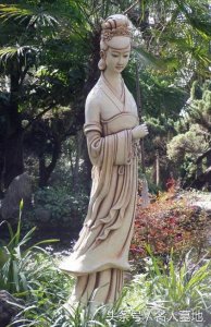 ​让吴三桂冲冠一怒的陈圆圆的坟墓在哪里？