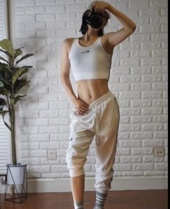 ​床上运动 | 睡前十分钟，躺出小蛮腰