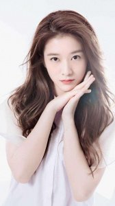 ​《旋风少女》中四美之张雪迎