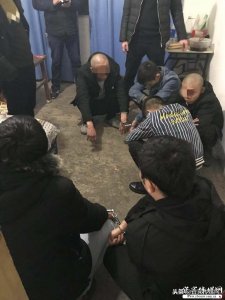 ​叙州公安破获一起容留他人吸毒案 6人出租房内“吹壶壶”吸食冰毒