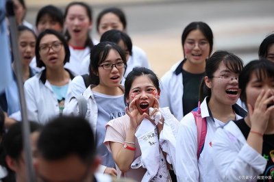 ​6省份高考“分数线”公布，内蒙古二本线仅323分，云南分数线最高