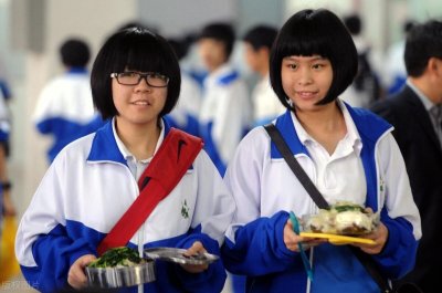 ​学校学生发生伤害事件处置办法（通用利于实际操作范文）