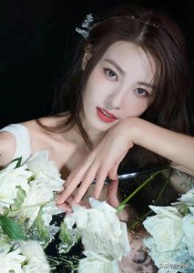 ​马心瑞：优雅迷人，气质清新脱俗的美女