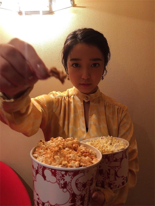 上白石萌音个人资料写真作品