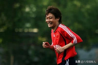 ​“前国脚”高峰：抛弃那英和刚出生的儿子，20年过去，他过得怎样