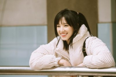 ​华晨宇的女朋友图片（华晨宇女友王悦伊不仅是学霸还是校花）