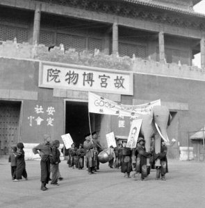 ​压死蒋介石的稻草：优势巨大的杜威为什么会输给杜鲁门？