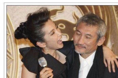 ​徐克现任妻子