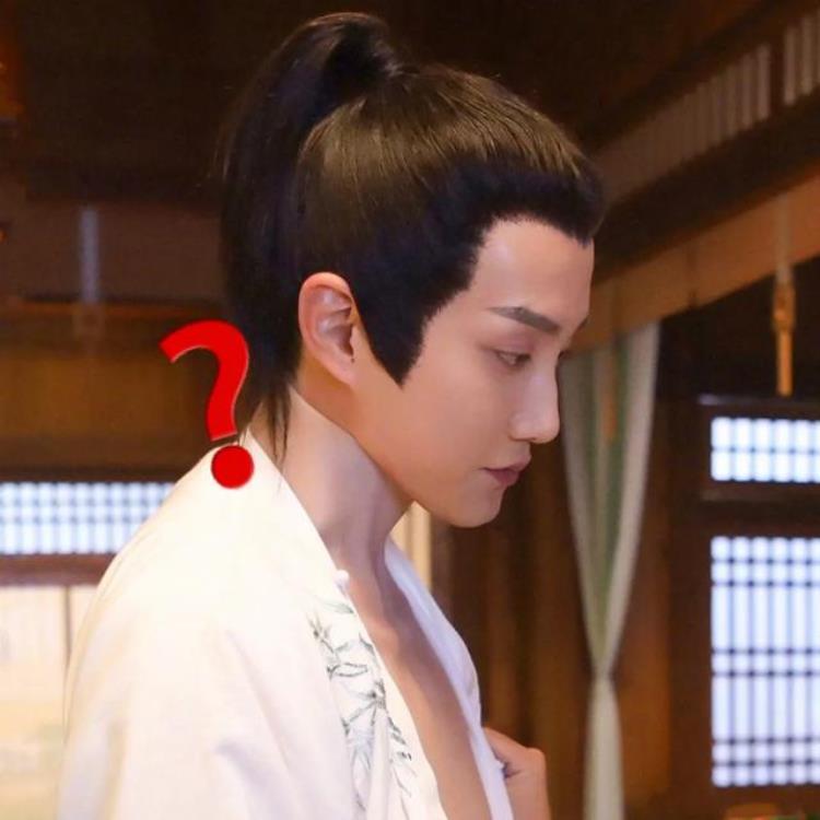 演员的肌肉都是真的吗「男演员肌肉造假被拆穿男人为了长肌肉到底有多拼」